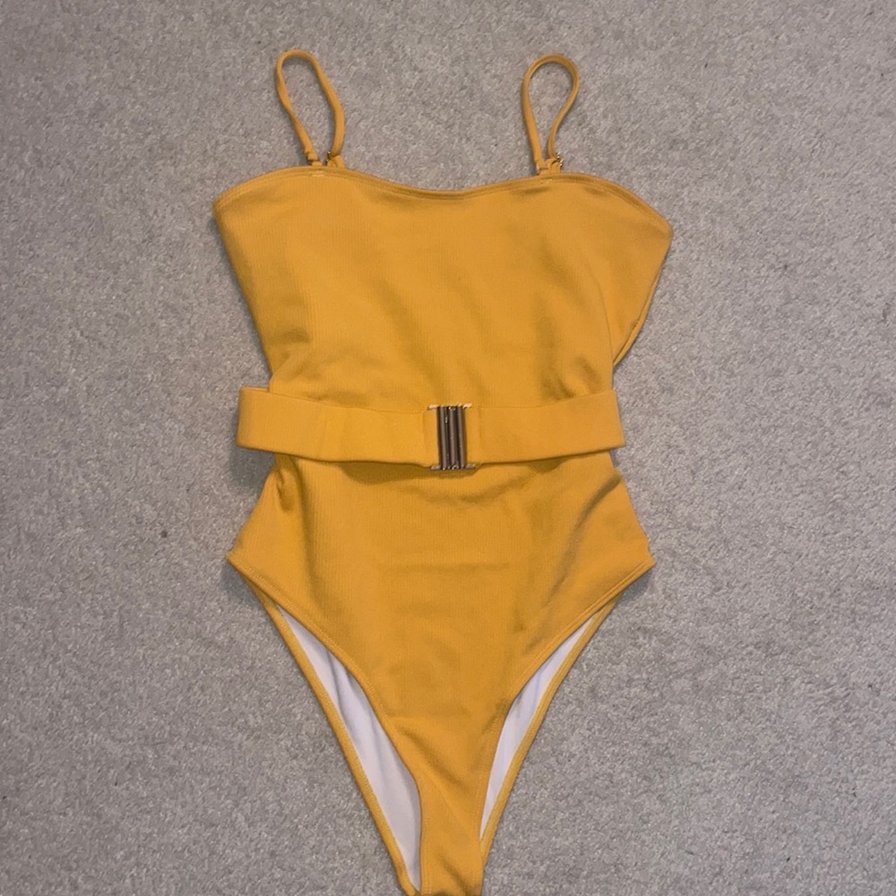 One piece swimsuit